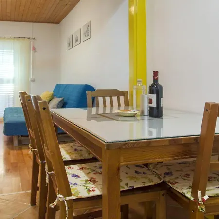 With Parking Space Brodarica, Sibenik - 25982 Appartamento Brodarica (Sibenik-Knin)