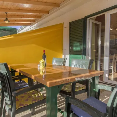 With Parking Space Brodarica, Sibenik - 25982 Appartamento Brodarica (Sibenik-Knin)
